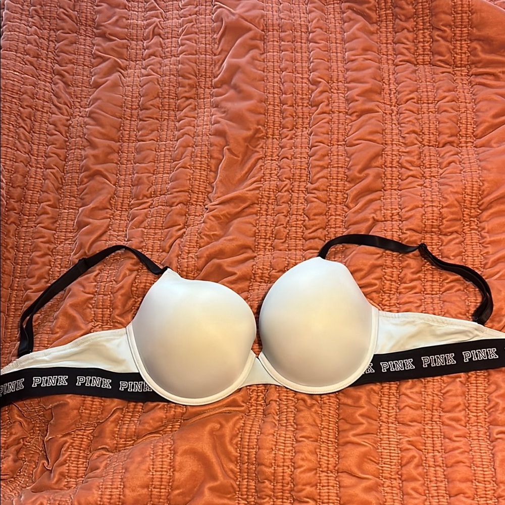 PINK Victoria's Secret Black and White Bra